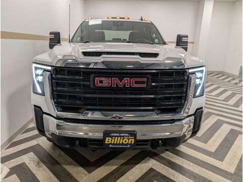 Used 2024 GMC Sierra 2500 Pro w/ Convenience Package image 26