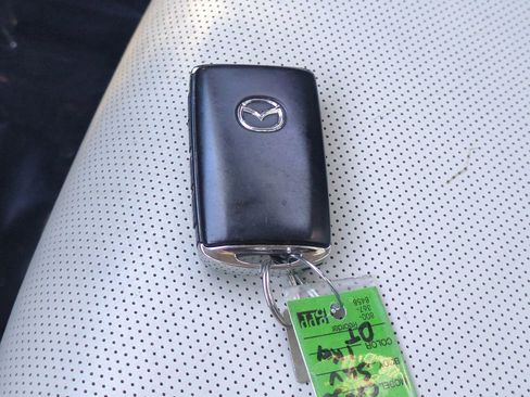 Used 2020 MAZDA CX-30 FWD w/ Premium Package image 28