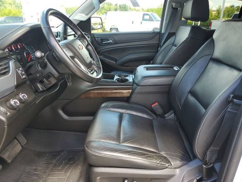 Used 2019 Chevrolet Tahoe LT AWD/4WD image 18