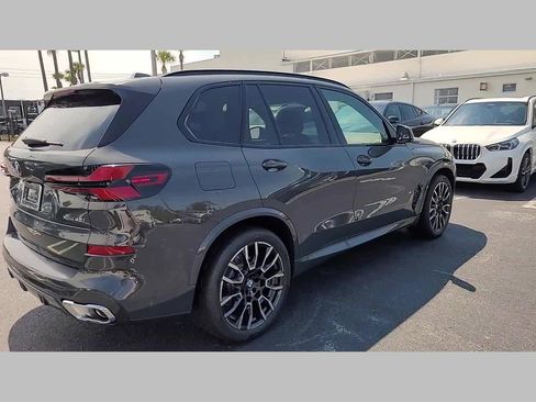 New 2026 BMW X5 xDrive40i w/ M Sport Package image 19