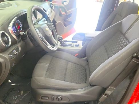 Used 2021 Chevrolet Blazer LT FWD image 22