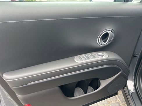 New 2026 Hyundai Palisade SE image 13