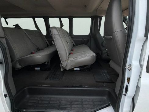 Used 2025 Chevrolet Express 3500 LT w/ LT Preferred Equipment Group RWD image 28