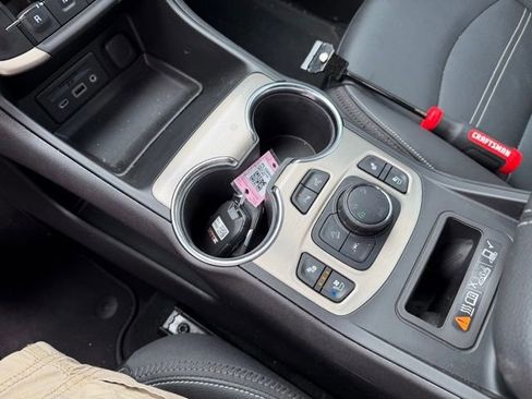 Used 2023 GMC Terrain Denali w/ Denali Premium Package image 28