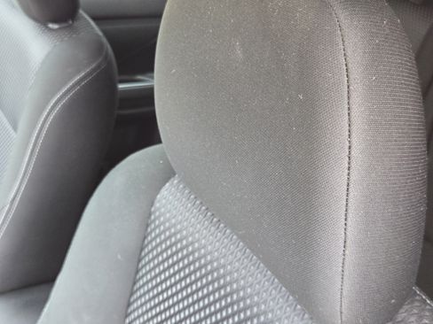 Used 2017 Mitsubishi Outlander ES FWD image 11