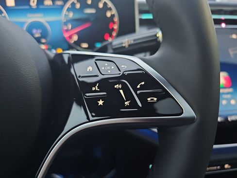 New 2026 Mercedes-Benz E 450 4MATIC All-Terrain Wagon image 19