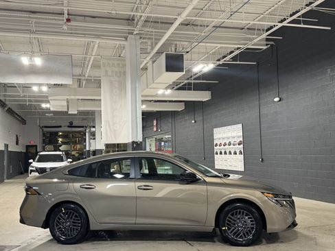 New 2026 Nissan Sentra SV w/ SV Convenience Package FWD image 4
