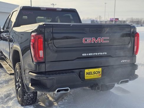Used 2021 GMC Sierra 1500 AT4 image 3