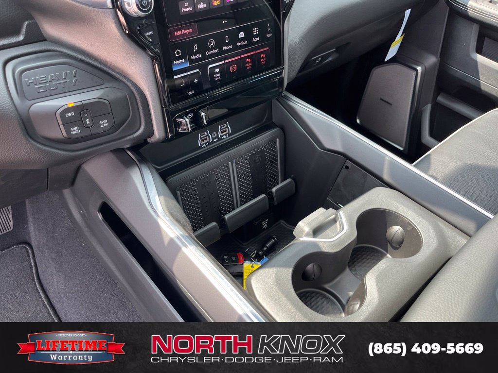 New 2027 RAM 2500 Laramie AWD/4WD image 13