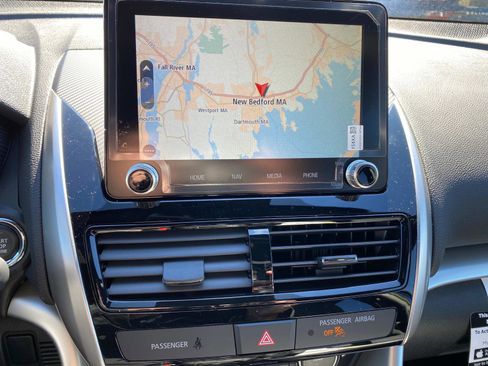 New 2025 Mitsubishi Eclipse Cross SEL image 9