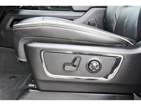 Used 2023 RAM 1500 Limited image 30