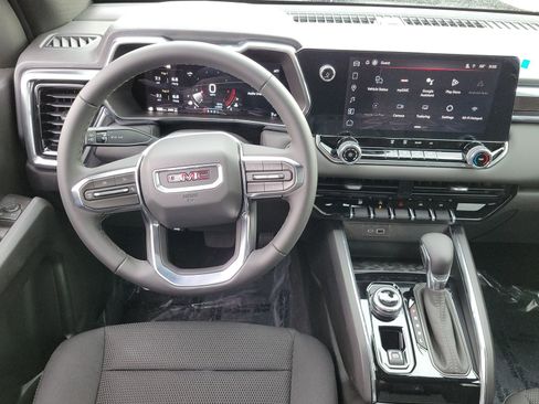 New 2026 GMC Canyon Elevation w/ Technology Package AWD/4WD image 11
