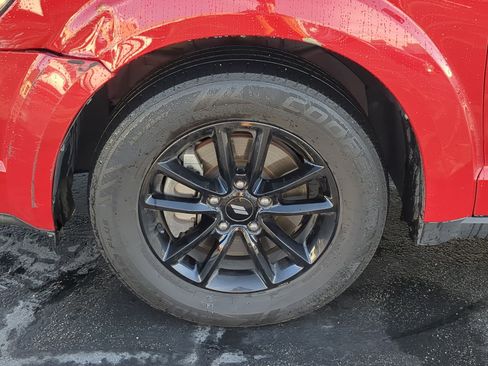 Used 2020 Dodge Journey SE w/ Blacktop Package image 13