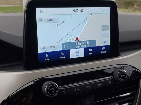 Used 2021 Ford Escape SE w/ Convenience Package image 28