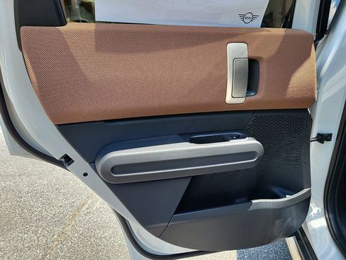 Used 2025 MINI Cooper Countryman S w/ Comfort Package Max image 31