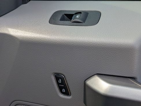 Certified 2022 Ford F250 XLT w/ XLT Premium Package image 35