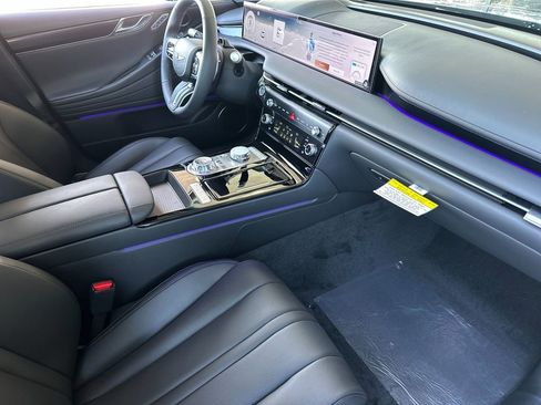 New 2026 Genesis G80 2.5T image 15