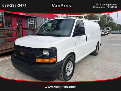Used 2017 Chevrolet Express 2500 image 1