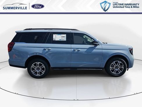 New 2026 Ford Expedition Active RWD image 2