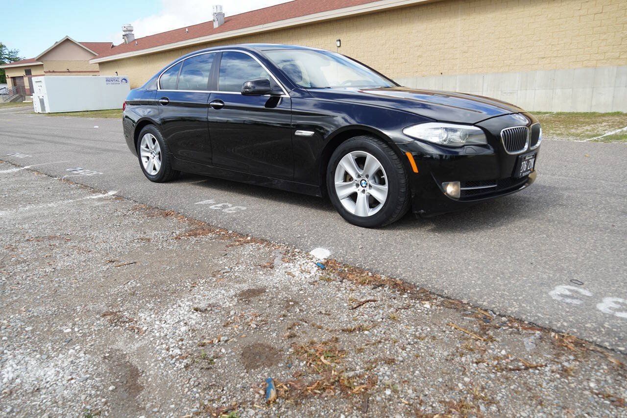 Used 2013 BMW 528i xDrive Sedan AWD/4WD image 12