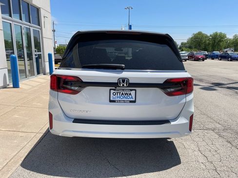New 2026 Honda Odyssey EX-L image 6