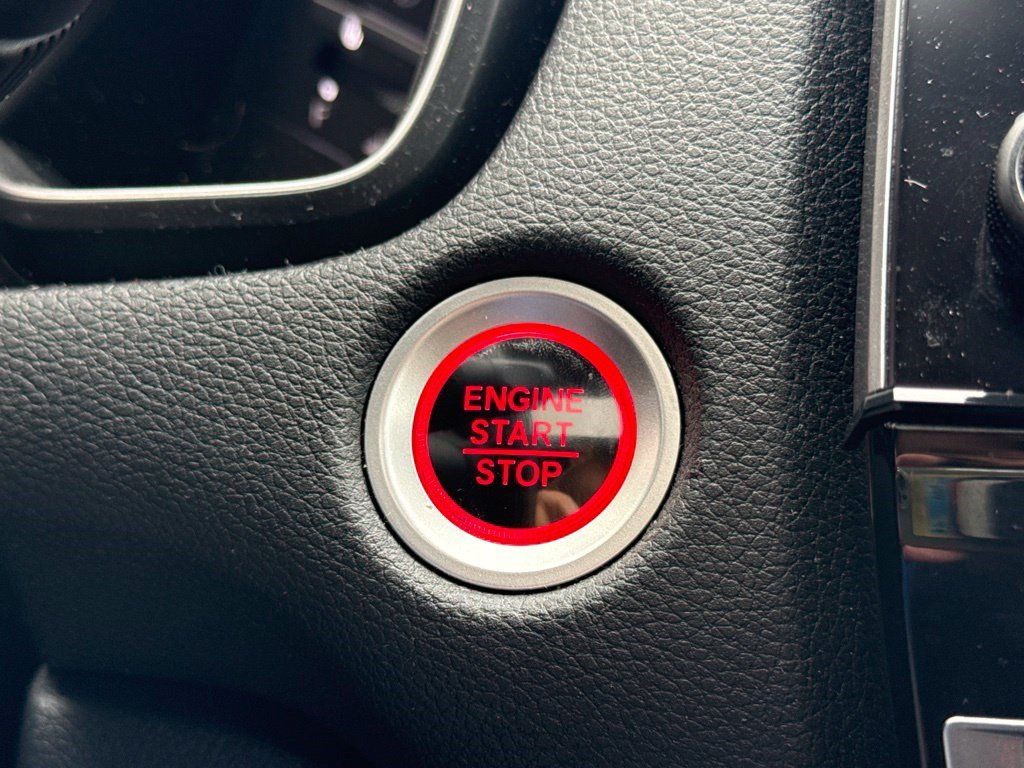 Used 2018 Honda CR-V Touring image 19