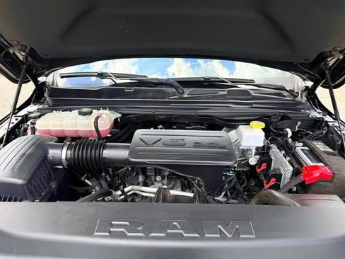 Used 2023 RAM 1500 Big Horn AWD/4WD image 14