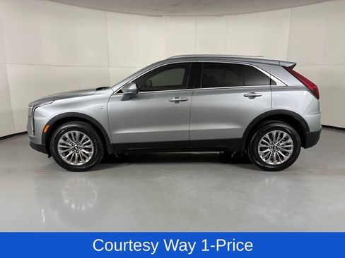Used 2024 Cadillac XT4 Premium Luxury AWD/4WD image 6