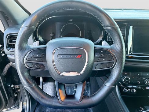 Used 2024 Dodge Durango GT image 11