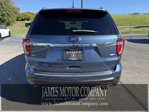 Used 2018 Ford Explorer XLT w/ Equipment Group 201A image 6