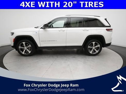 Used 2023 Jeep Grand Cherokee 4WD 4xe image 24