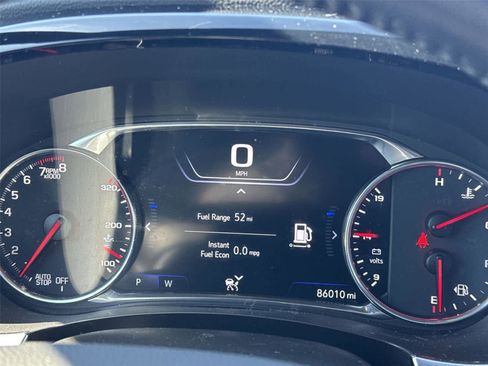 Used 2022 Chevrolet Traverse Premier image 29