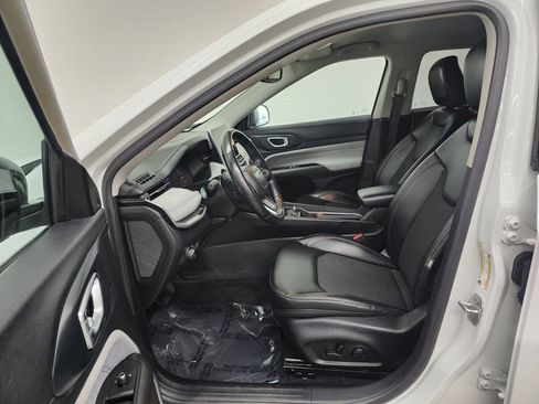 Used 2022 Jeep Compass Latitude w/ Convenience Group image 12