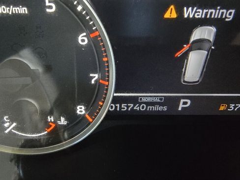 Used 2024 Mitsubishi Outlander ES image 24