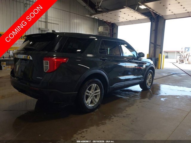 Used 2023 Ford Explorer 4WD w/ Class IV Trailer Tow Package image 3