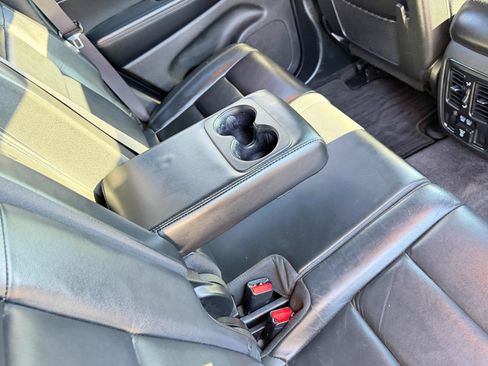 Used 2019 Jeep Grand Cherokee Limited AWD/4WD image 44