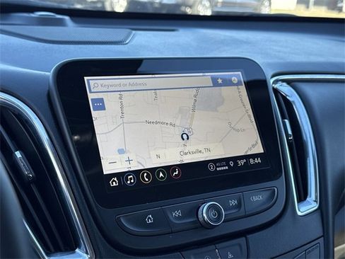 Used 2024 Chevrolet Malibu LT image 19