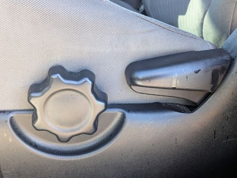 Used 2021 Toyota Tacoma SR w/ SR Convenience Package image 20