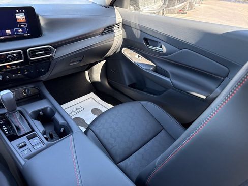 New 2026 Nissan Sentra SR w/ SR Premium Package FWD image 26