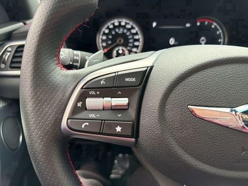 Used 2023 Genesis G70 2.0T w/ Sport Prestige Package image 20