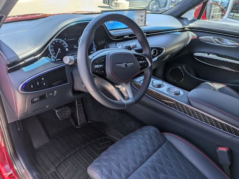 Used 2024 Genesis GV70 3.5T Sport w/ Sport Prestige Package AWD/4WD image 14
