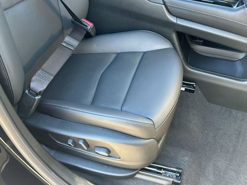 New 2025 Cadillac XT5 Premium Luxury image 11