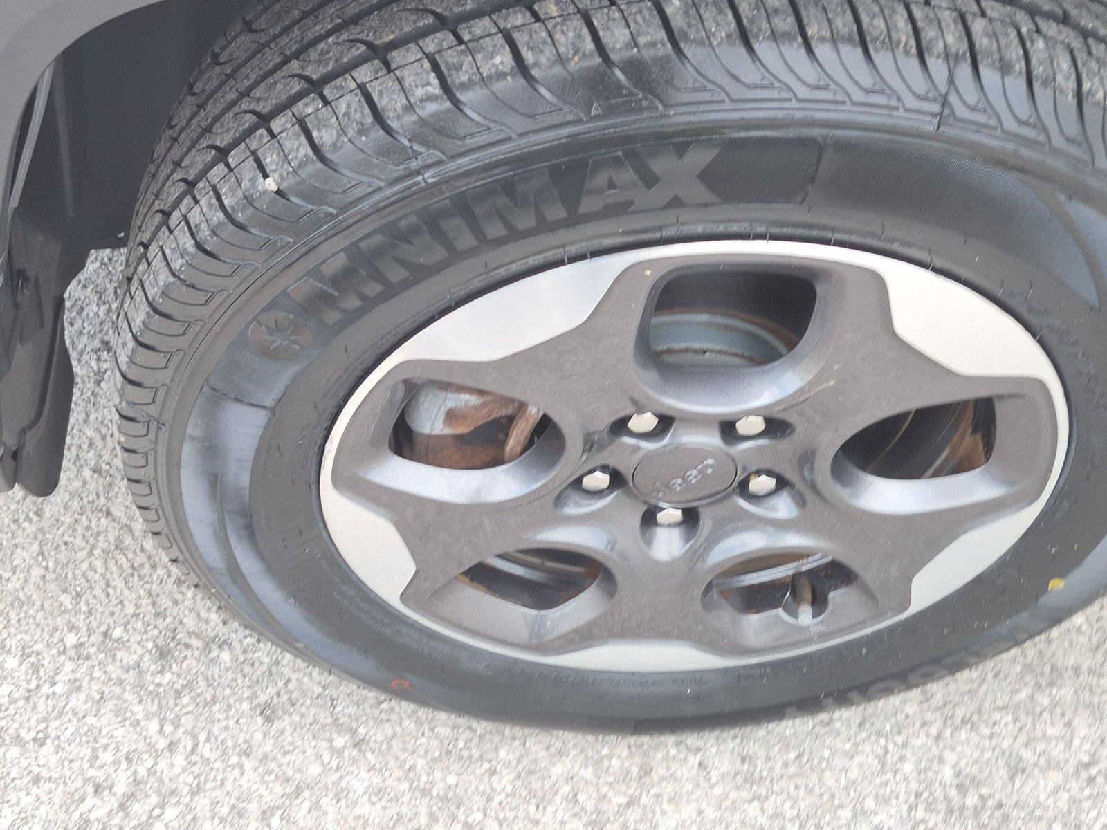 Used 2018 Jeep Renegade Sport w/ Power & Air Group FWD image 10