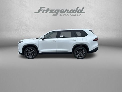 New 2026 Toyota Grand Highlander MAX Platinum image 4