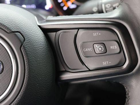 Used 2021 Jeep Wrangler Unlimited Sport image 20