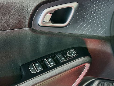 Certified 2022 Kia Soul GT-Line FWD image 20