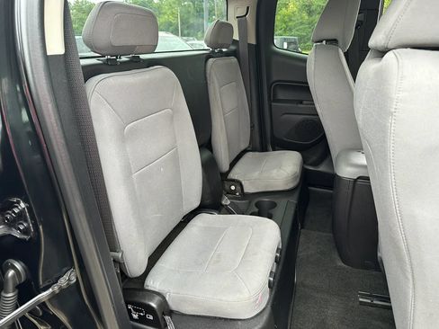 Used 2016 Chevrolet Colorado W/T w/ WT Convenience Package RWD image 12