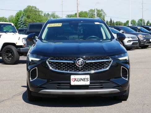 Used 2023 Buick Envision Avenir AWD/4WD image 2