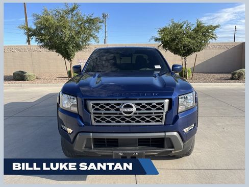 Used 2022 Nissan Frontier SV w/ Technology Package RWD image 1