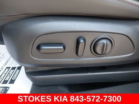Used 2023 Chevrolet TrailBlazer RS w/ Sun and Liftgate Package AWD/4WD image 22